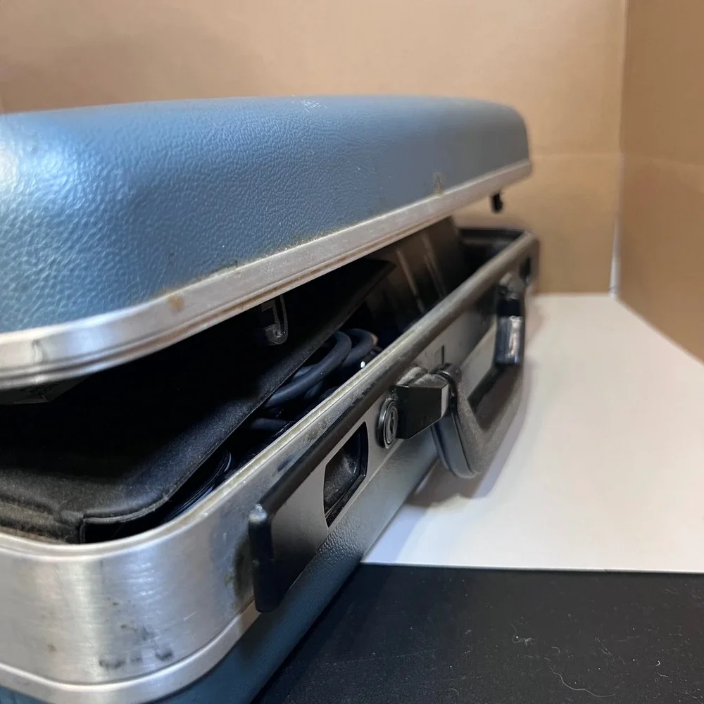 UNTESTED Panasonic OmniMovie VHS HQ Camcorder‎ PV-320 VTG Video Camera with Case
